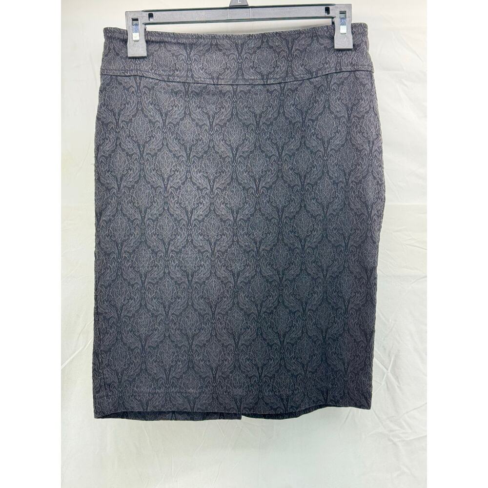 SOHO apparel LTD medium, Black pencil skirt